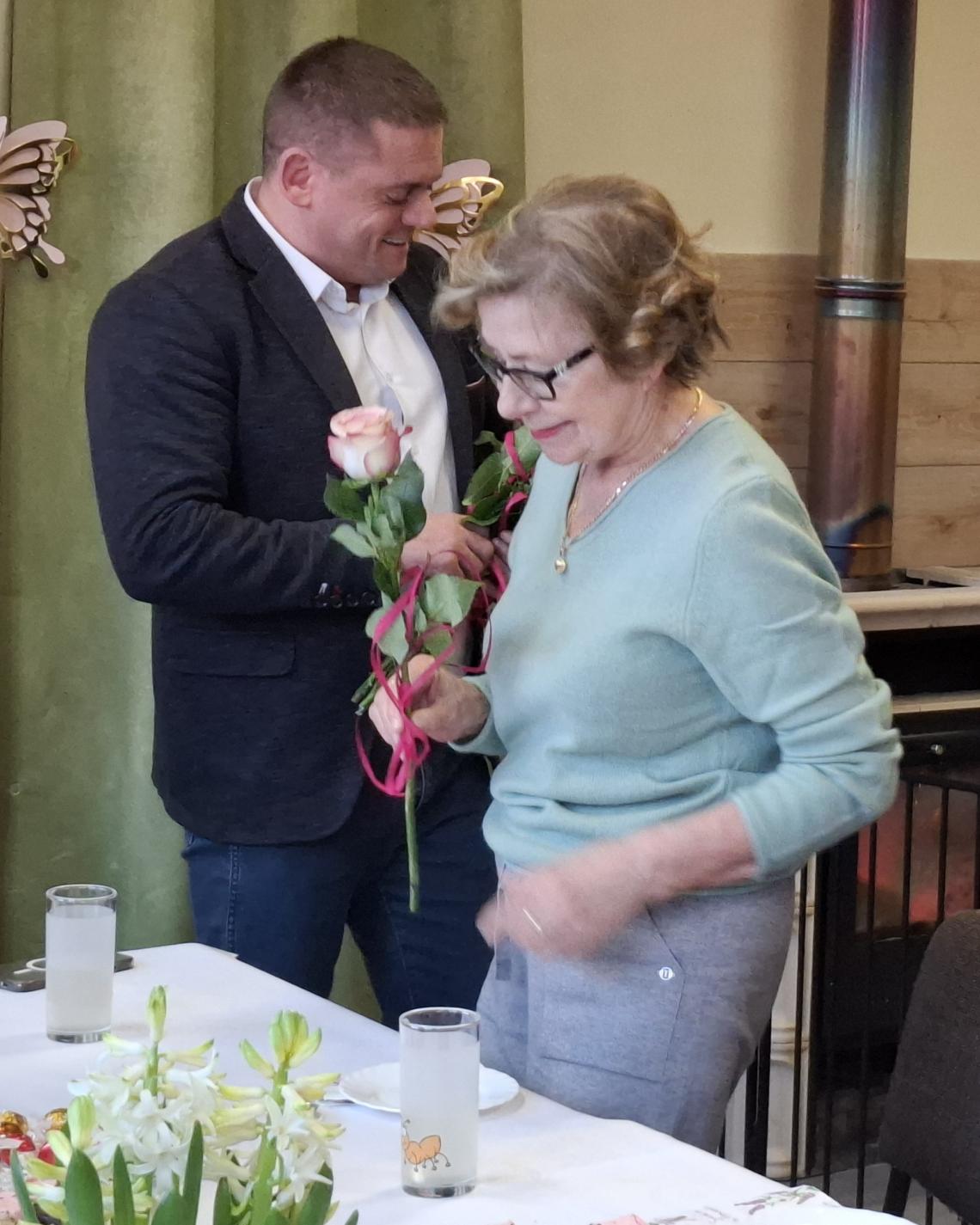 Dzień kobiet w klubie seniora